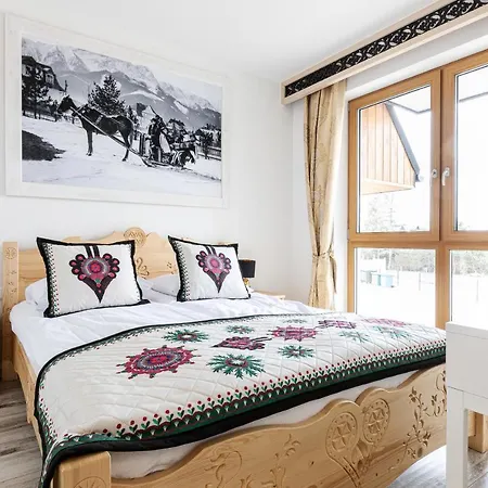 Ksiezycowe Wenus I Mars