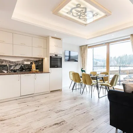 Ksiezycowe Wenus I Mars 公寓