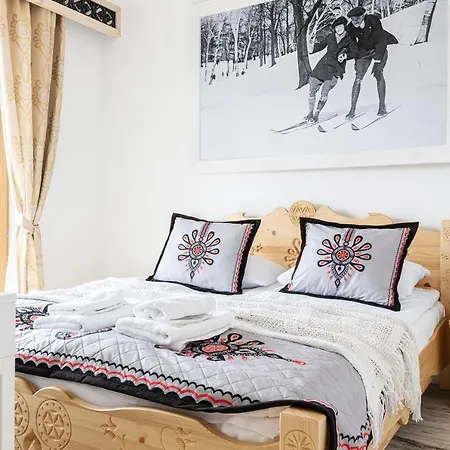 Ksiezycowe Wenus I Mars 公寓 *