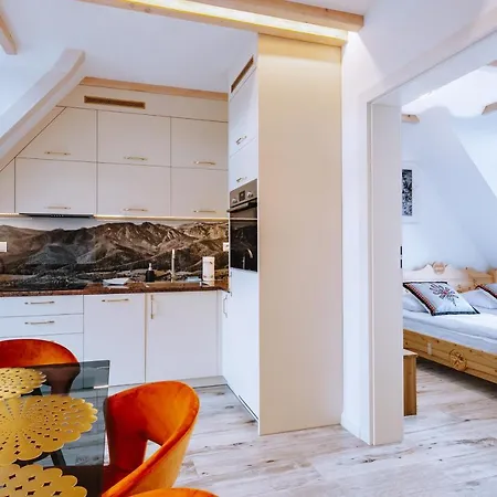 Ksiezycowe Wenus I Mars *