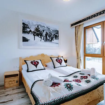 Ksiezycowe Wenus I Mars 扎科帕内